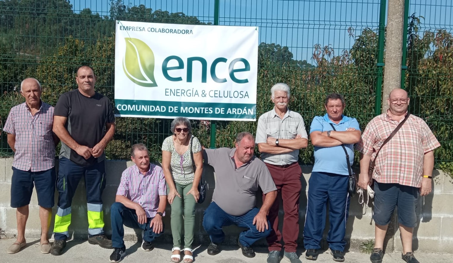 Miembros de la directiva de la Comunidad de Montes de Ardán
